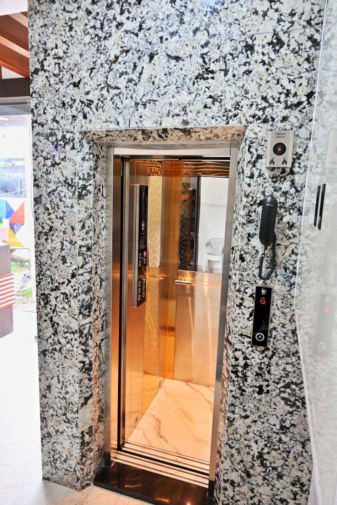 Hotel Serenity Heights أُودايبور المظهر الخارجي الصورة